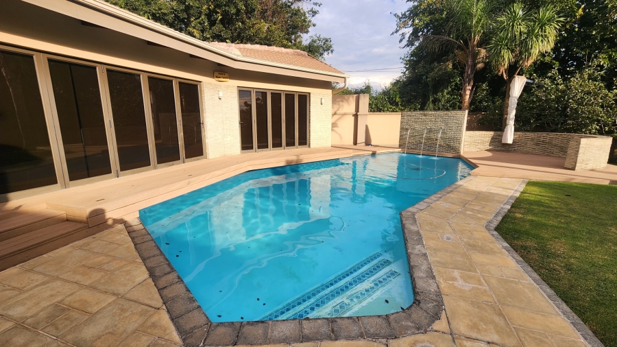 4 Bedroom Property for Sale in Baillie Park North West